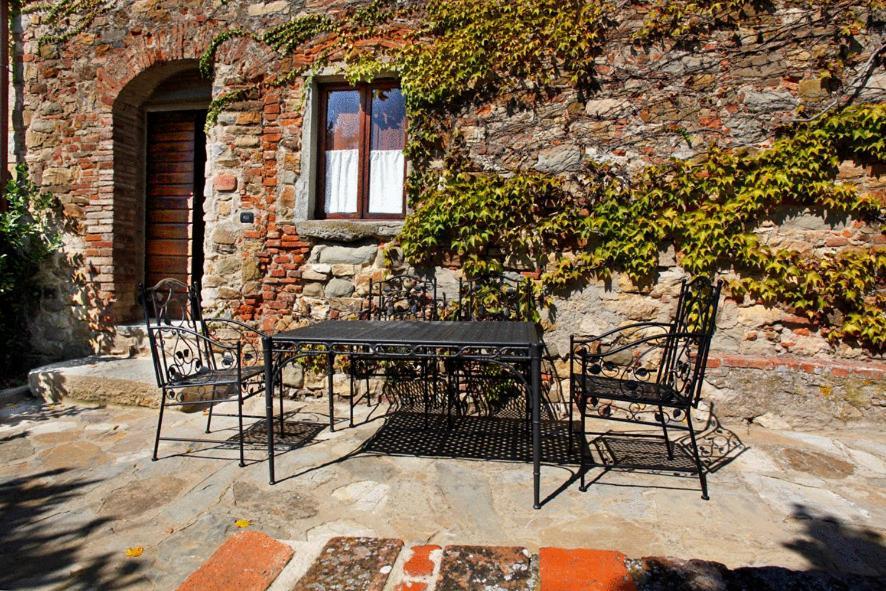 Отель Relais Colline San Biagio Bacchereto Номер фото
